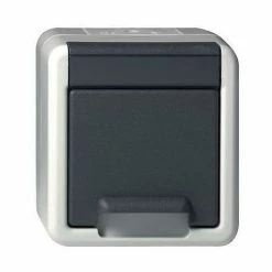 GIRA Steckdose 1f Gr Mt WG AP AP Klappd IP44 Horiz/vert Komplettgeh 44030