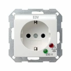 GIRA 045103 SCHUKO-STECKDOSE